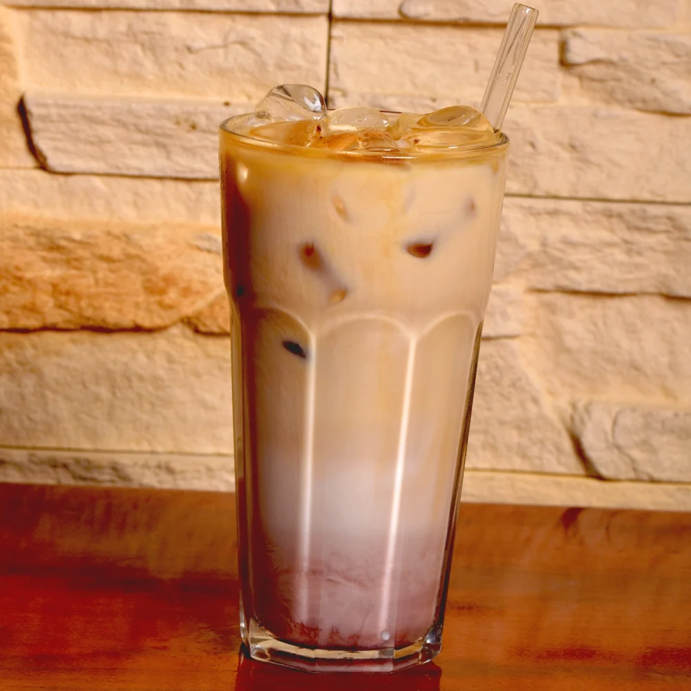 Erdbeeresirup-Espresso